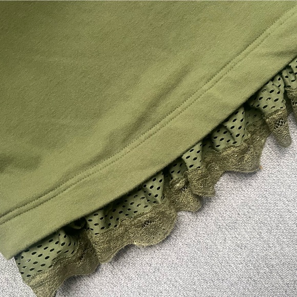 Puma X Fenty Cropped wide arm cropped sweatshirt in Olive green. Wm Sm/Medium - Picture 4 of 11